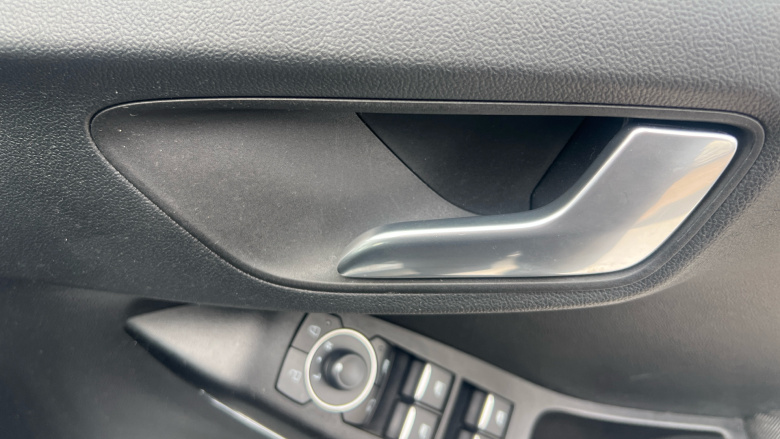 Ford Puma 1.0 EcoBoost Hybrid mHEV Titanium 5dr Petrol Hatchback